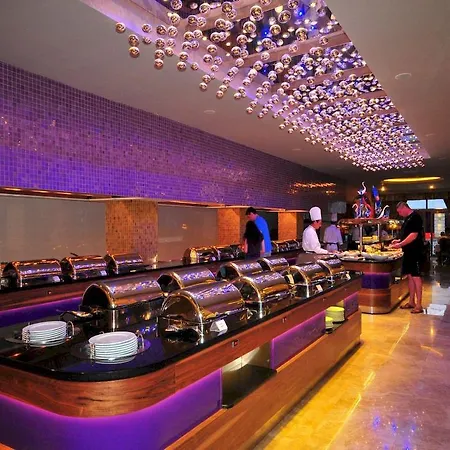 Hotel Golden Rock 5*