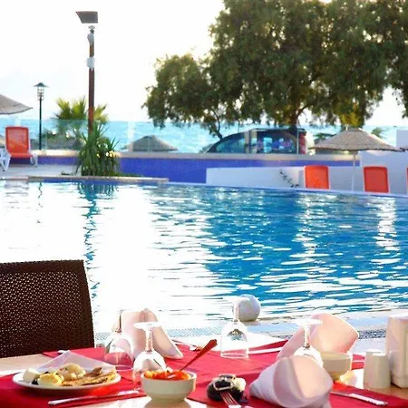 Szálloda Golden Rock 5*